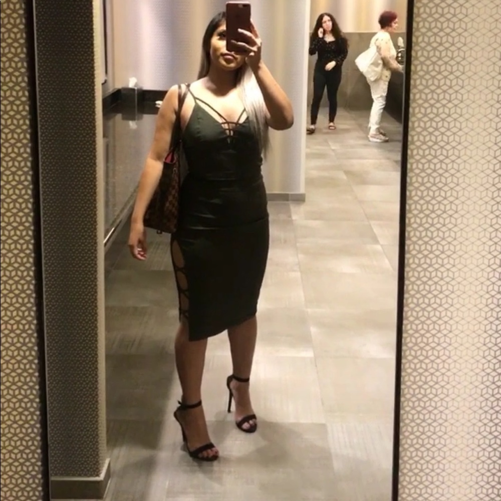 Charolette Russe 2 set